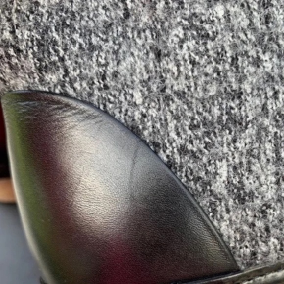 Chanel CC Tweed Lace-Up Ankle Boots - Picture 11 of 14